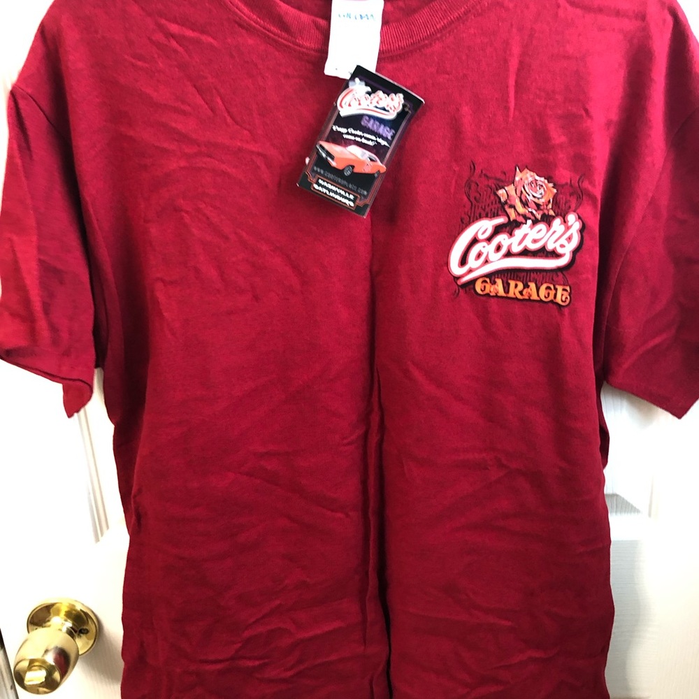 Cooters t shirt